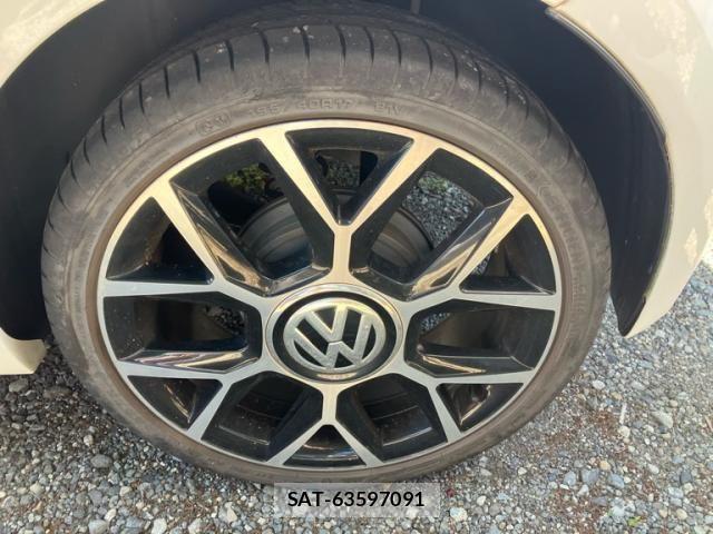 VolksWagen UP! 2020-02 6915442-8