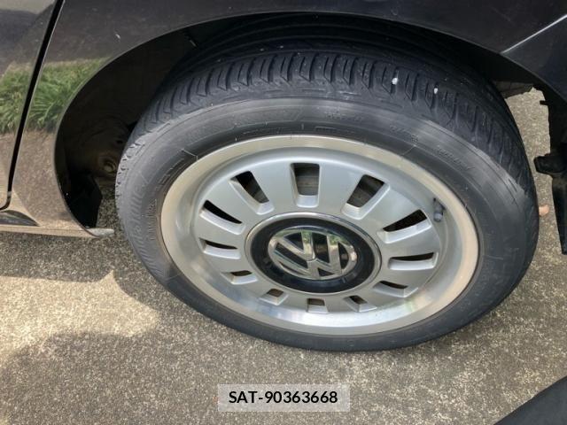 VolksWagen UP! 2014-03 7227195-6