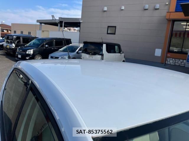 VolksWagen UP! 2013-02 7331240-9