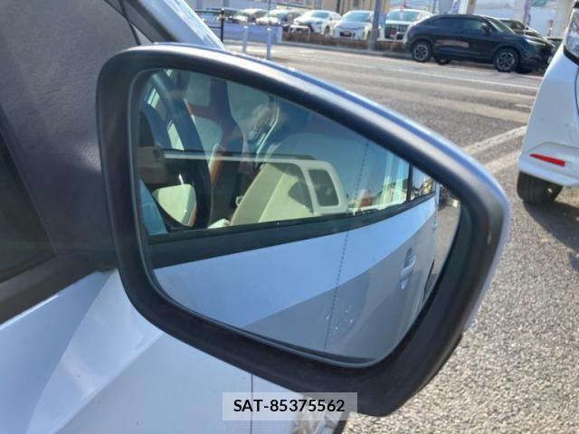 VolksWagen UP! 2013-02 7331240-17