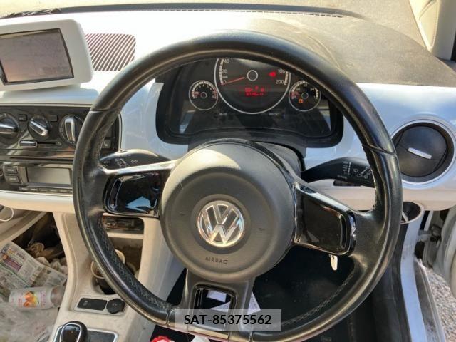 VolksWagen UP! 2013-02 7331240-21