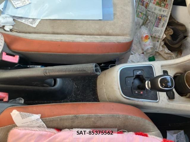 VolksWagen UP! 2013-02 7331240-24
