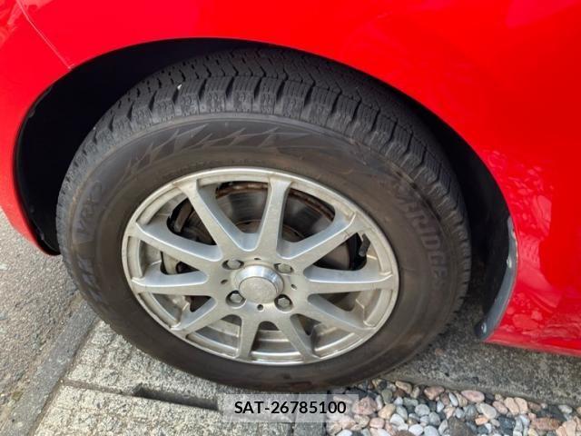VolksWagen UP! 2013-04 7394877-10