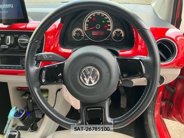 VolksWagen UP! 2013-04 7394877-16