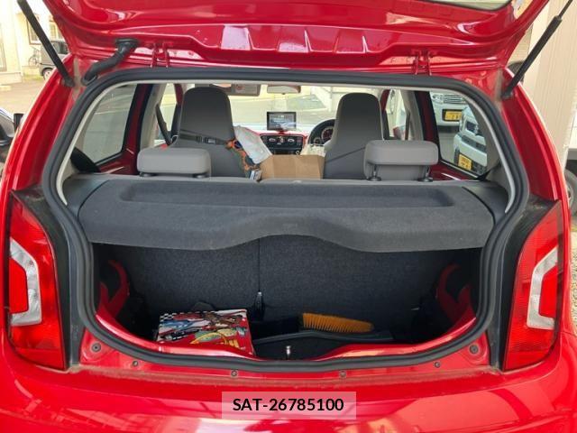 VolksWagen UP! 2013-04 7394877-22