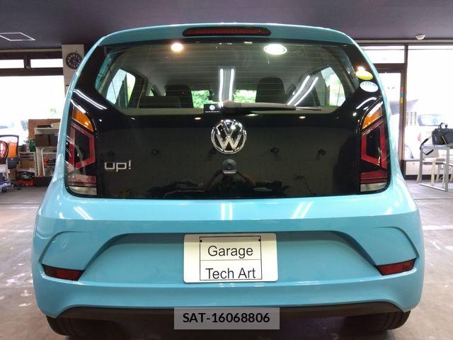 VolksWagen UP! 2019-06 7458871-2