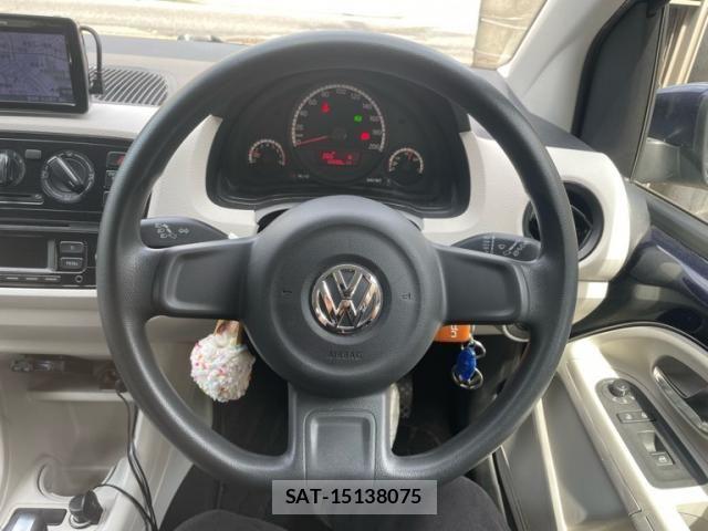 VolksWagen UP! 2014-04 7458872-11
