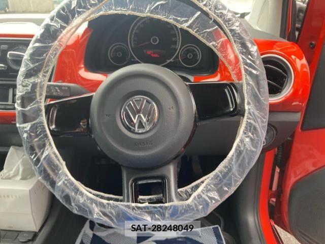 VolksWagen UP! 2016-03 7510469-18
