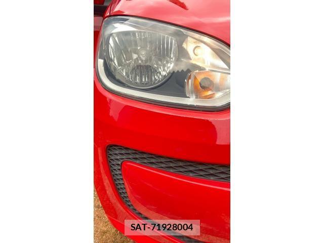 VolksWagen UP! 2012-10 7621381-23