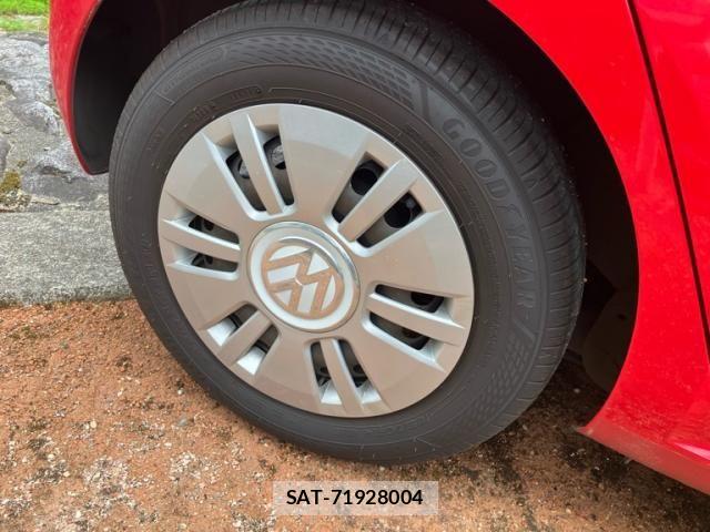 VolksWagen UP! 2012-10 7621381-5