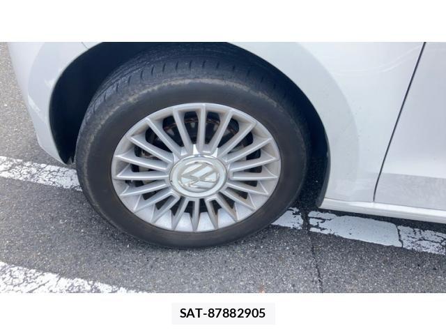 VolksWagen UP! 2013-11 7621380-12