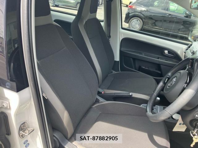 VolksWagen UP! 2013-11 7621380-4