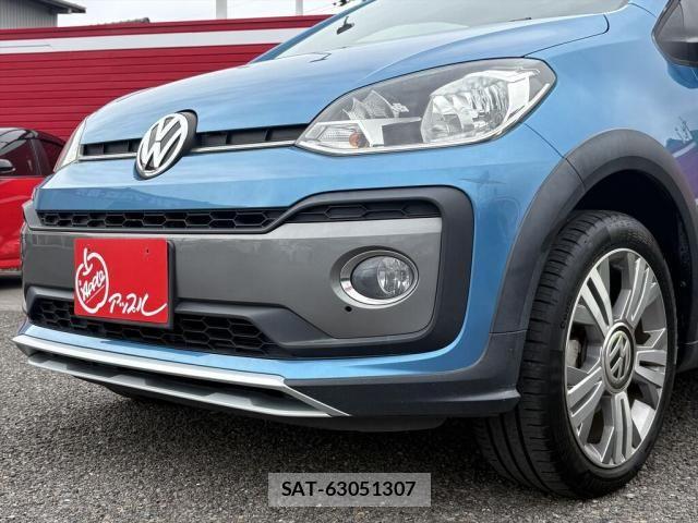 VolksWagen UP! 2017-07 7621379-9