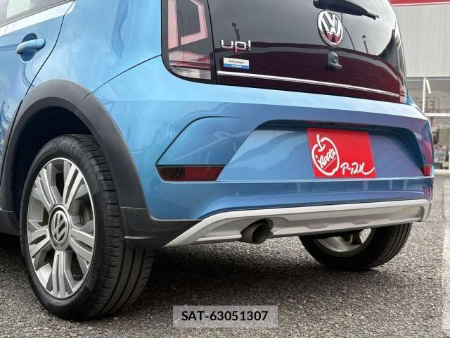 VolksWagen UP! 2017-07 7621379-12