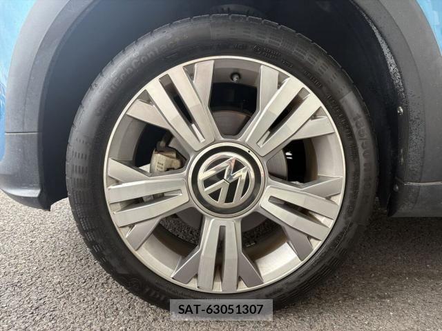 VolksWagen UP! 2017-07 7621379-24