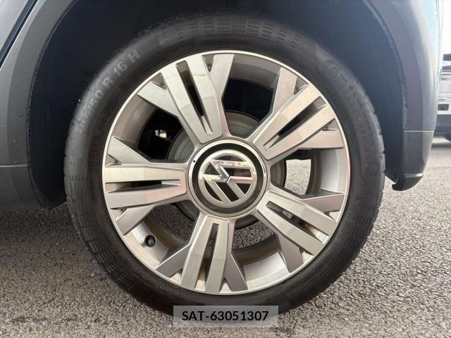 VolksWagen UP! 2017-07 7621379-26
