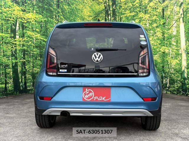 VolksWagen UP! 2017-07 7621379-2