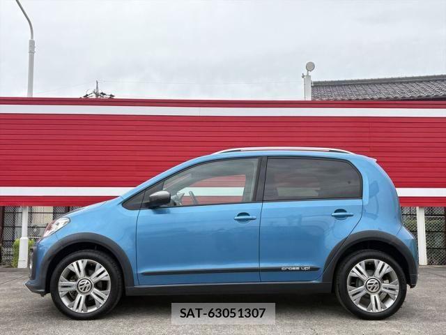 VolksWagen UP! 2017-07 7621379-4