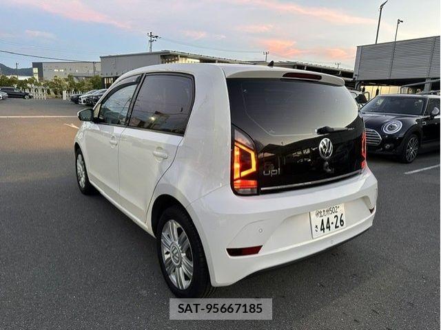 VolksWagen UP! 2020-03 7621378-2