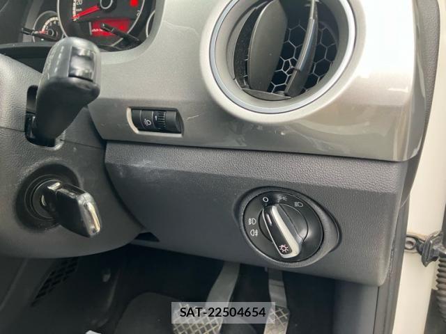 VolksWagen UP! 2012-09 7730779-13