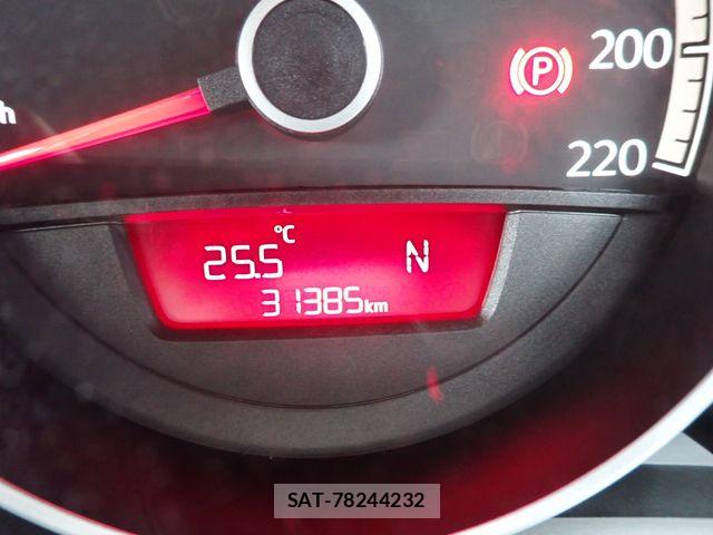 VolksWagen UP! 2019-06 7730777-11