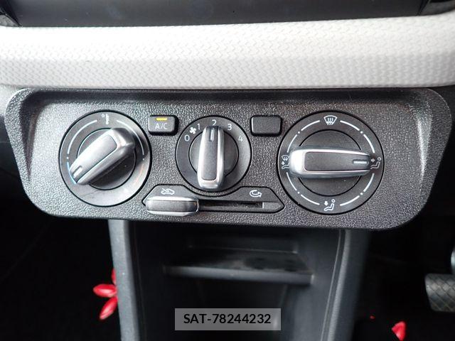 VolksWagen UP! 2019-06 7730777-15