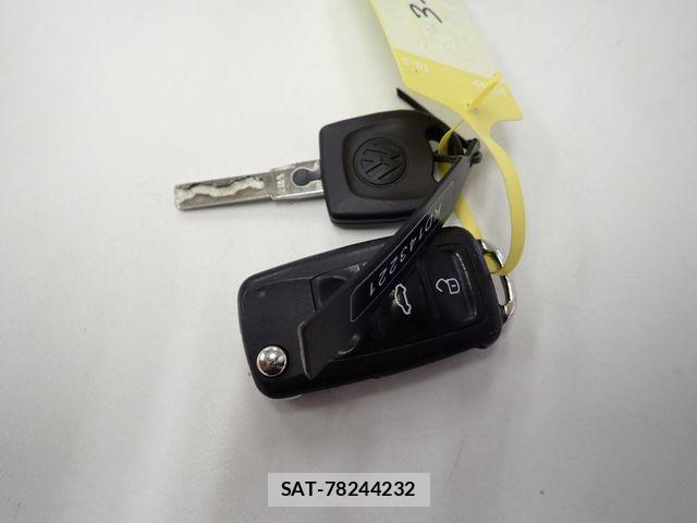 VolksWagen UP! 2019-06 7730777-27