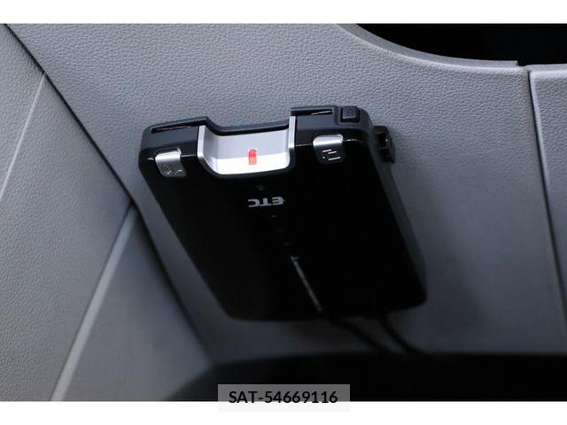 VolksWagen UP! 2017-06 7730776-15