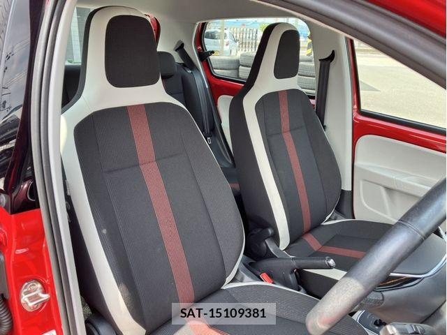 VolksWagen UP! 2018-10 7790549-8