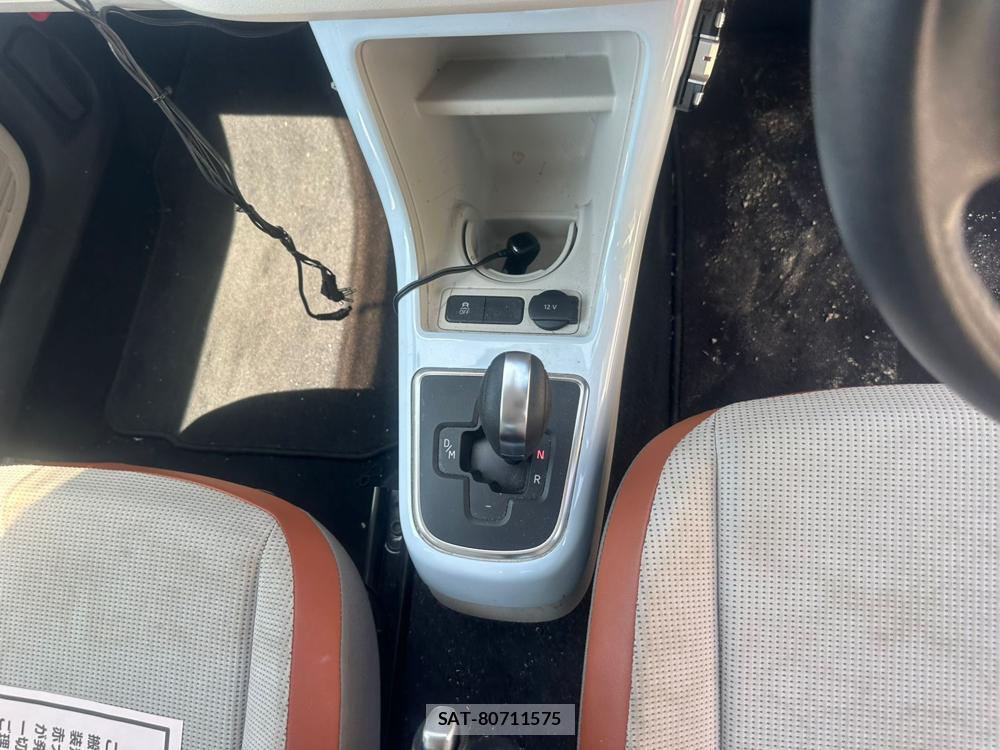 VolksWagen UP! 2013-09 6999194-18