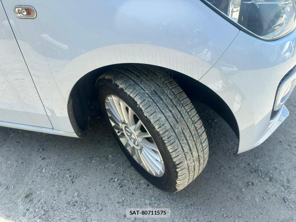VolksWagen UP! 2013-09 6999194-29