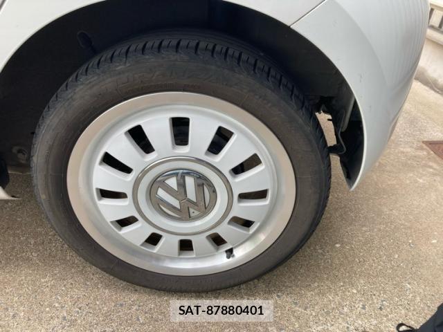 VolksWagen UP! 2013-09 7880534-8