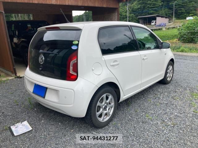 VolksWagen UP! 2015-03 7880535-3