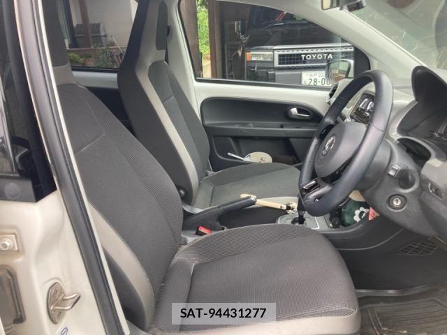 VolksWagen UP! 2015-03 7880535-7