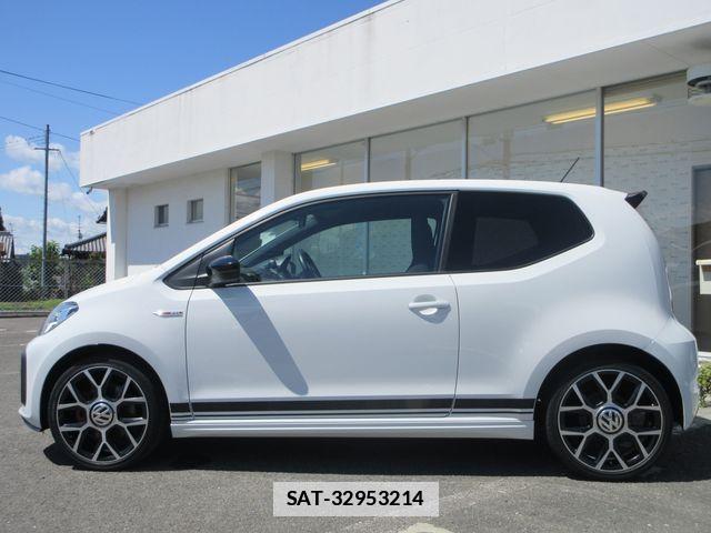 VolksWagen UP! 2019-11 7880533-21