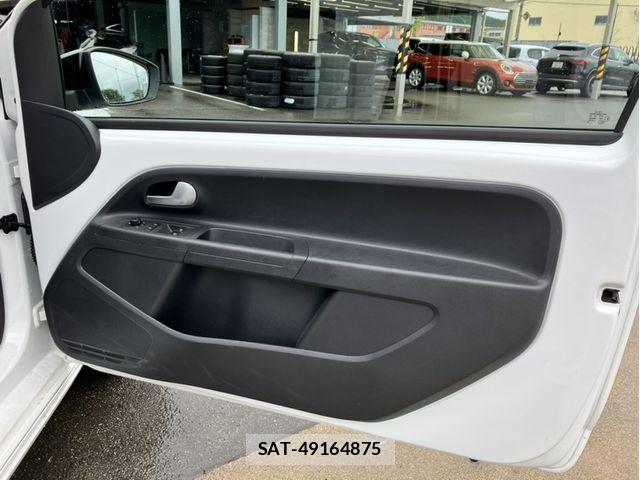 VolksWagen UP! 2019-12 7903638-11
