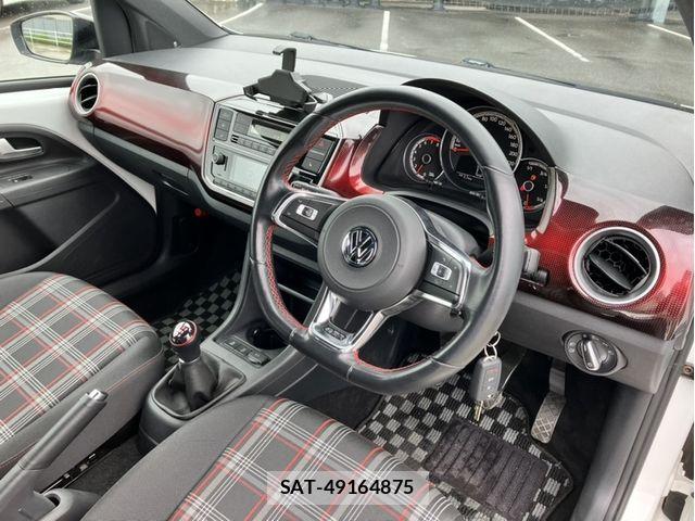VolksWagen UP! 2019-12 7903638-1