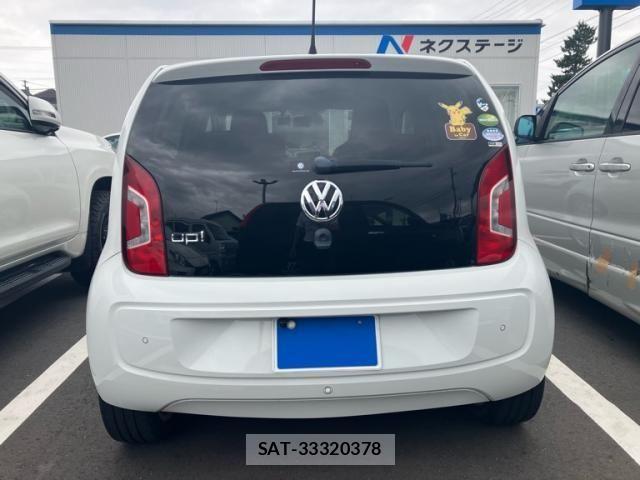 VolksWagen UP! 2013-11 7903639-4