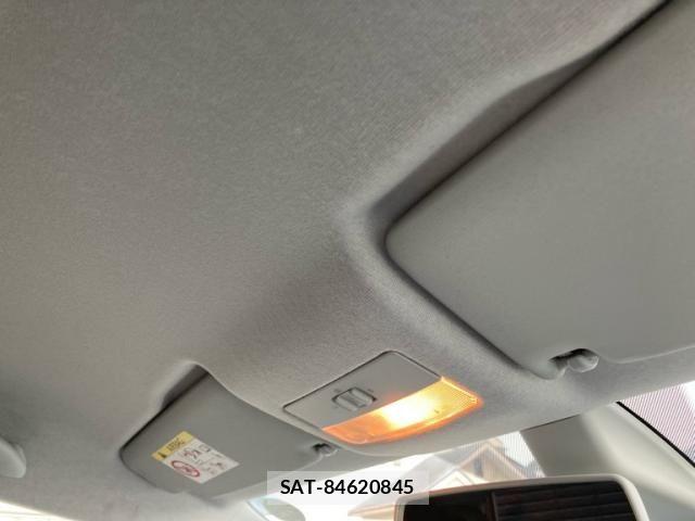 VolksWagen UP! 2015-10 7903637-16