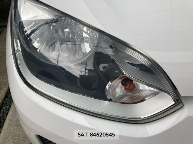 VolksWagen UP! 2015-10 7903637-5