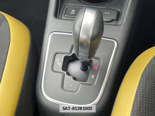 VolksWagen UP! 2018-12 7964418-10