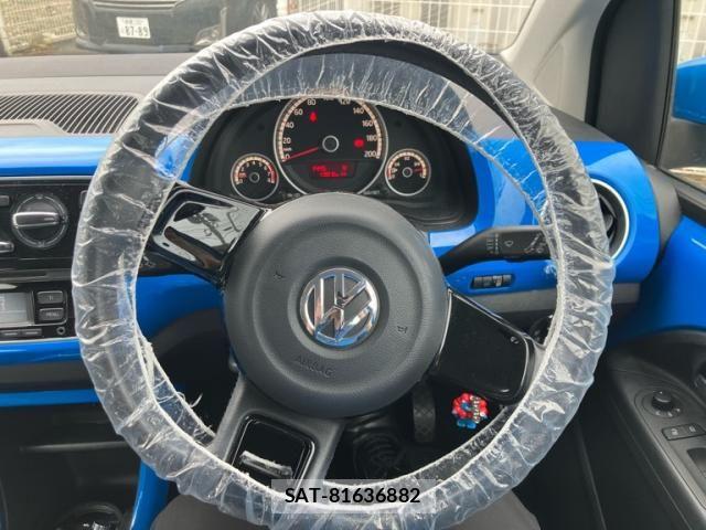 VolksWagen UP! 2014-03 8039230-15