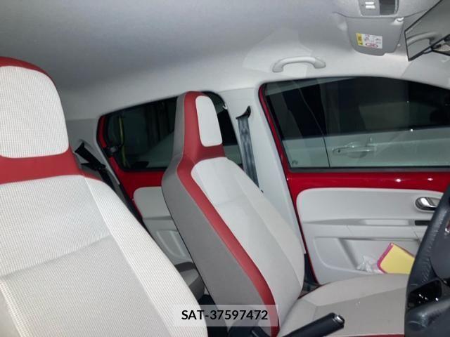 VolksWagen UP! 2014-09 8076161-9