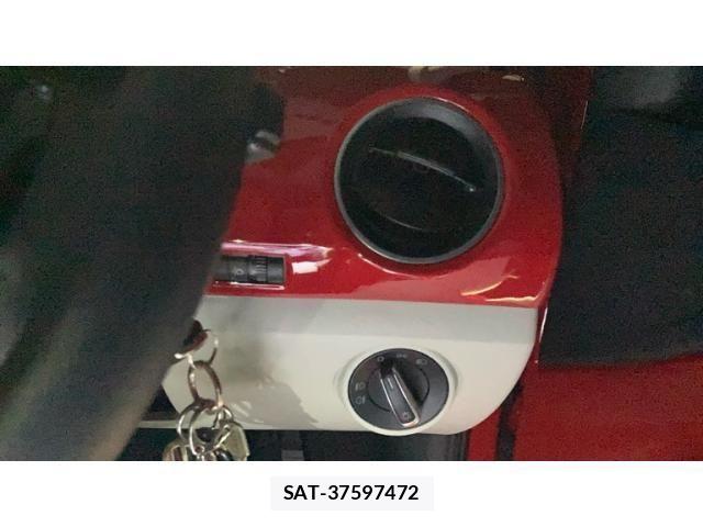 VolksWagen UP! 2014-09 8076161-11