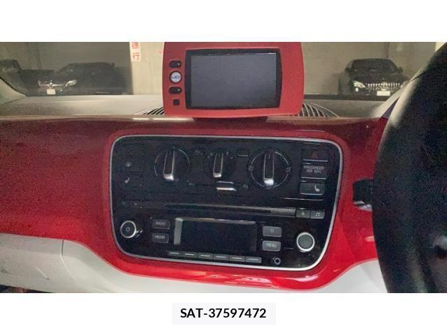 VolksWagen UP! 2014-09 8076161-12