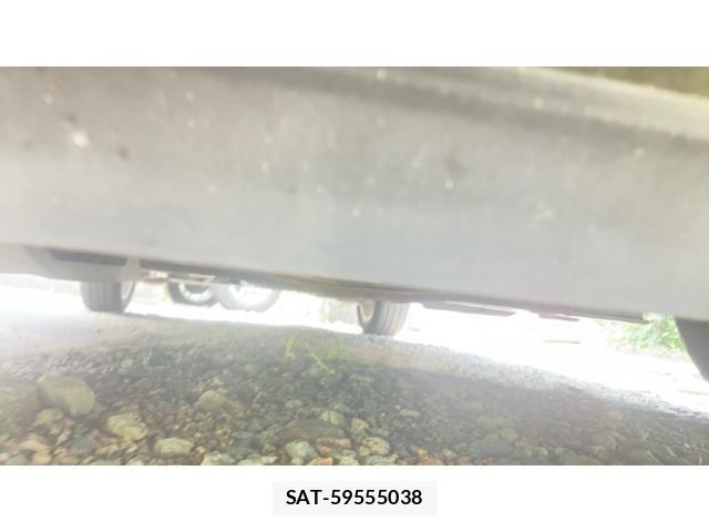 VolksWagen UP! 2015-09 8102758-19