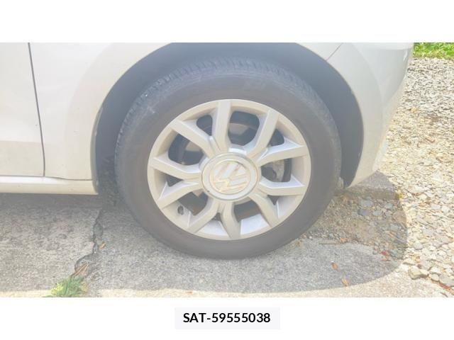 VolksWagen UP! 2015-09 8102758-20