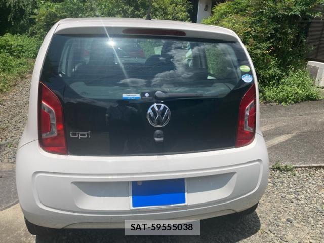 VolksWagen UP! 2015-09 8102758-4