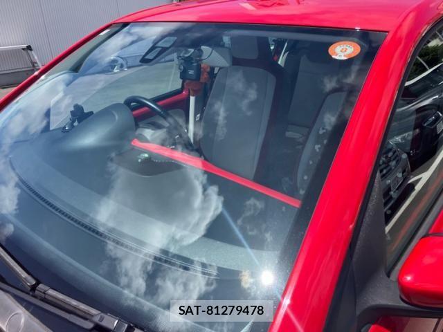 VolksWagen UP! 2016-07 8102759-9