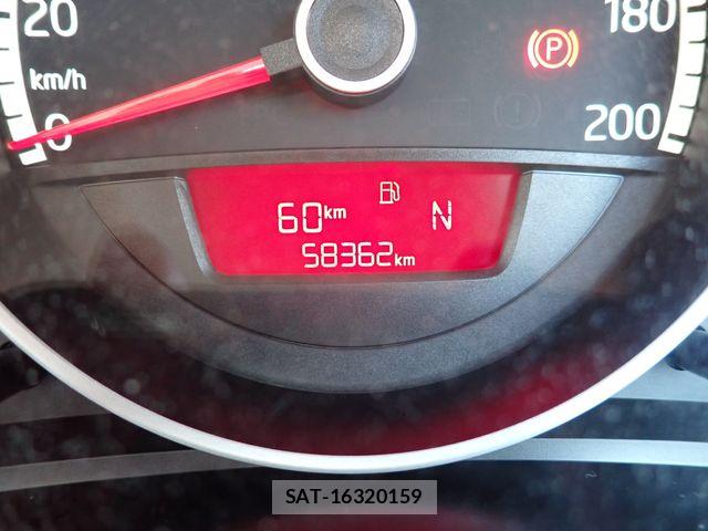 VolksWagen UP! 2016-02 8159536-9